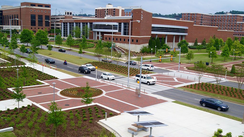 15TH STREET PARKING AND PEDESTRIAN GREENWAY